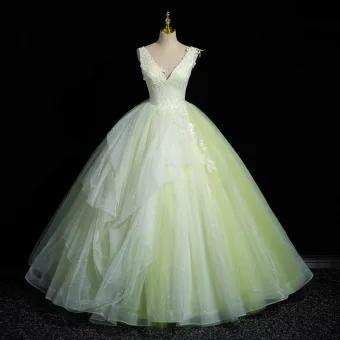 Élégant Vert Cendré Perle En Dentelle Fleur Volants En Cascade Robe De Bal 2023 Robe Boule V Cou Sans Manches Dos Nu Longue Robe De Ceremonie