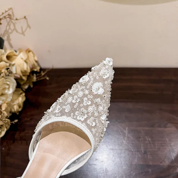 Schöne Weiß Spitze Perlenstickerei Pailletten Brautschuhe 2024 6 cm Stilettos Spitzschuh Hochzeit Sandaletten Hochhackige