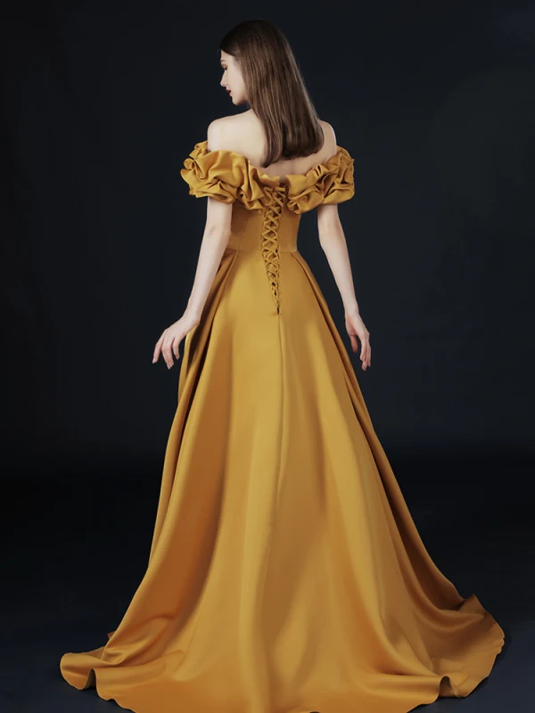 Vintage / Retro Yellow Prom Dresses 2021 A-Line / Princess Off-The-Shoulder Ruffle Short Sleeve Solid Color Satin Engagement Formal Dresses Sweep Train
