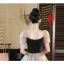 Charmant Noire Volants en Cascade Asymétrique Robe De Cocktail 2023 Princesse Encolure Carrée Manches Courtes Dos Nu Noeud Ceinture Paillettes Cocktail Robe De Ceremonie