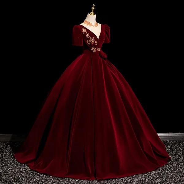 Elegant Burgundy Lace Flower Velvet Prom Dresses 2025 Ball Gown Scoop Neck Short Sleeve Backless Floor-Length / Long Prom Formal Dresses