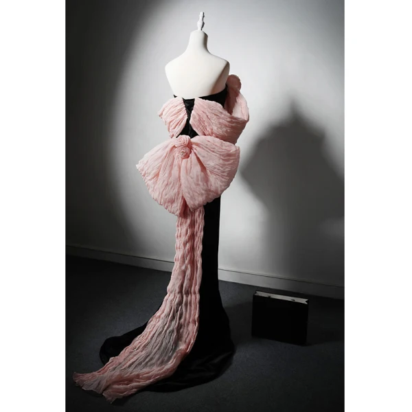 Sexy Black Flower Velvet Evening Dresses 2024 Trumpet / Mermaid Off-The-Shoulder Sleeveless Backless Bow Sweep Train Evening Party Formal Dresses