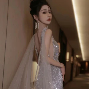 Sparkly Sexy Silver Beading Sequins Evening Dresses 2024 Trumpet Mermaid V Neck Sleeveless Backless Floor Length Long Evening Party Formal Dresses