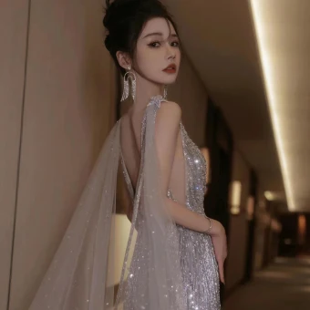 Scintillantes Sexy Argenté Perlage Paillettes Robe De Soirée 2024 Trompette Sirène V Cou Sans Manches Dos Nu Longue Soirée Robe De Ceremonie