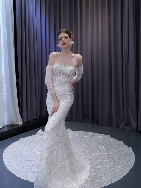Glitzernden High End Weiß Handgefertigt Perlenstickerei Pailletten Brautkleider / Hochzeitskleider 2024 Meerjungfrau Off Shoulder 3/4 Ärmel Rückenfreies Hof-Schleppe Hochzeit
