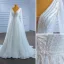 Haut de Gamme Charmant Blanche Perlage Paillettes Robe De Mariée 2022 Princesse V-Cou Manches Longues Dos Nu Train De Balayage Mariage