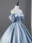 Inspiré Y2K Bleu poudré Faux Diamant Satin Robe De Bal 2026 Robe Boule De l'épaule Manches Courtes Dos Nu Longue