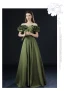 Vintage / Originale Olive Verte De l'épaule Robe De Bal 2021 Princesse Bretelles croisées Volants Manches Courtes Couleur Unie Satin Train De Balayage Robe De Soirée