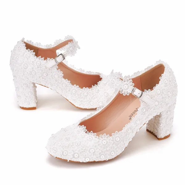 Elegant White Lace Flower Wedding Shoes 2022 Pearl 7 cm Thick Heels Round Toe Wedding Pumps High Heels