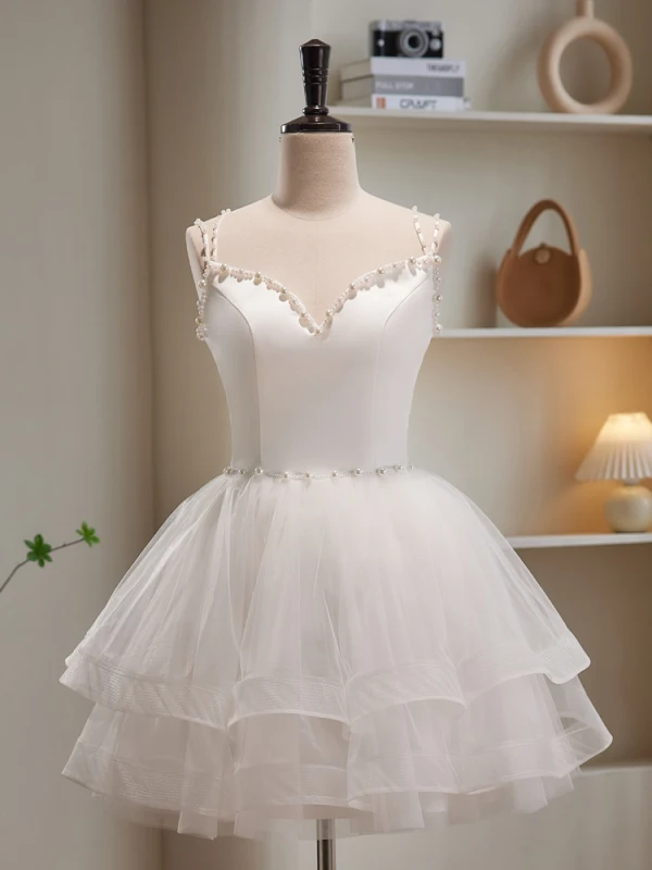 Sexy White Pearl Short Party Dresses 2023 Spaghetti Straps Sleeveless Backless Cocktail Party Evening Party Formal Dresses