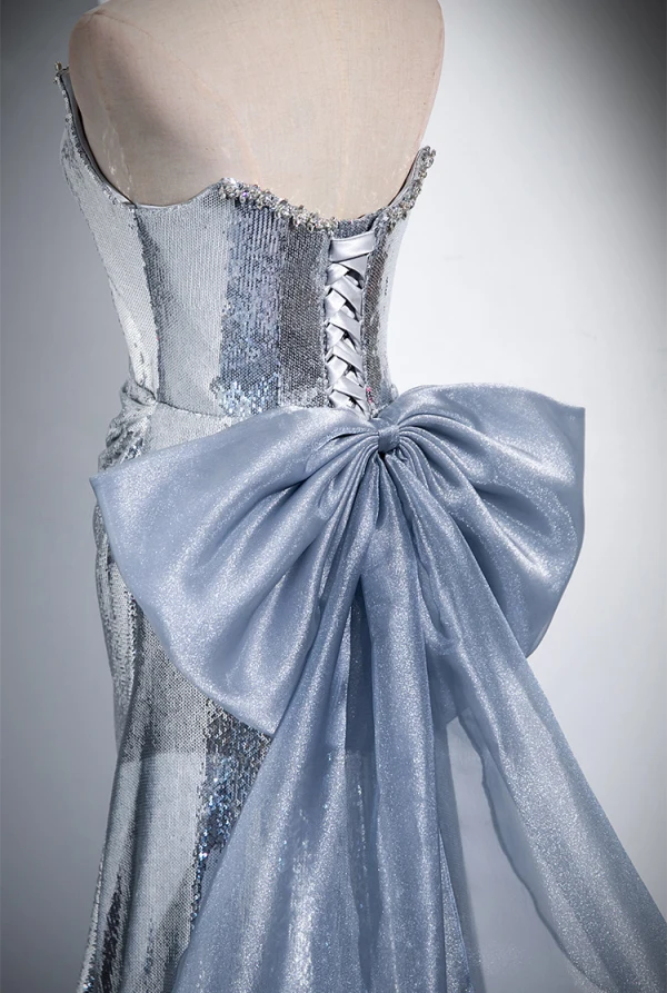 Scintillantes Sexy Argenté Paillettes Robe De Soirée 2024 Trompette / Sirène Bustier Sans Manches Dos Nu Noeud Tribunal Train Soirée Robe De Ceremonie
