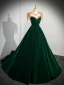 Elegante Dunkelgrün Perlenstickerei Quaste Samt Ballkleider 2024 Ballkleid Rundhalsausschnitt Ärmellos Rückenfreies Lange Ball Festliche Kleider