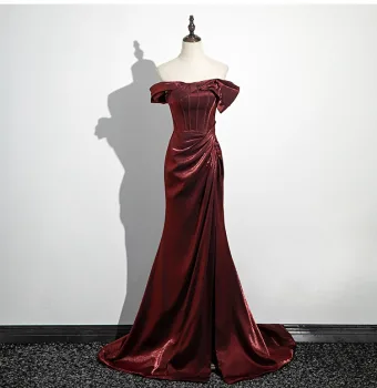 Sexy Bordeaux Fendue Devant Robe De Bal 2024 Trompette Sirène De L Épaule Sans Manches Dos Nu Train De Balayage Promo Robe De Ceremonie