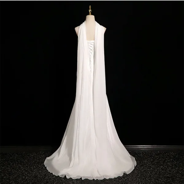 Modest / Simple Amazing / Unique White Wedding Dresses 2024 Trumpet / Mermaid Strapless Sleeveless Backless Sweep Train Wedding