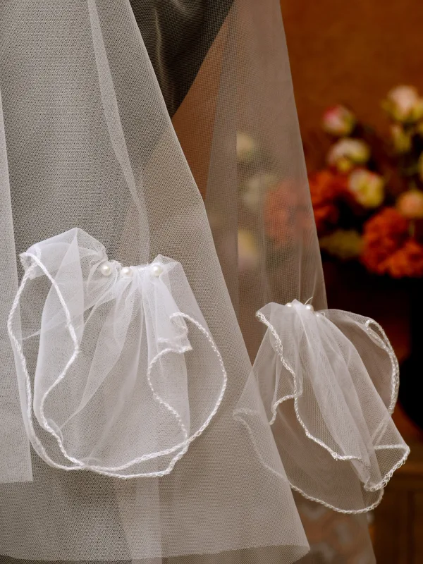 Modest / Simple White Appliques 1.5 m Tulle Wedding Veils 2025