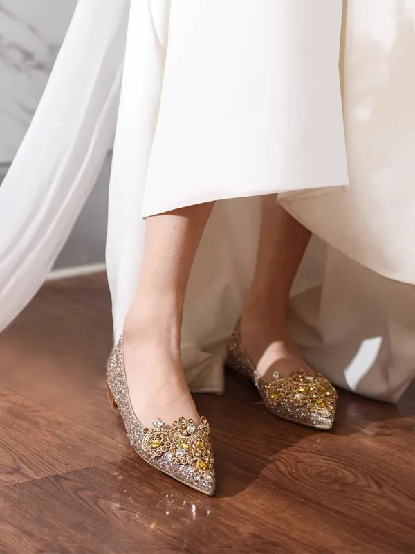Sparkly Gold Rhinestone Sequins Wedding Shoes 2024 Low Heel Pointed Toe Wedding Pumps