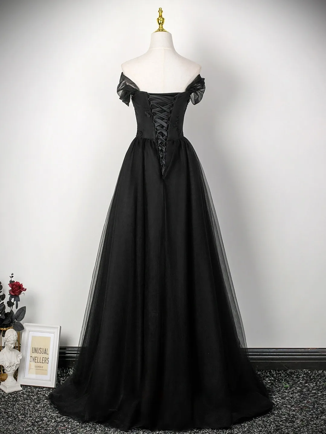 Vintage Retro Black Lace Butterfly Prom Dresses 2025 A-Line Princess Off-The-Shoulder