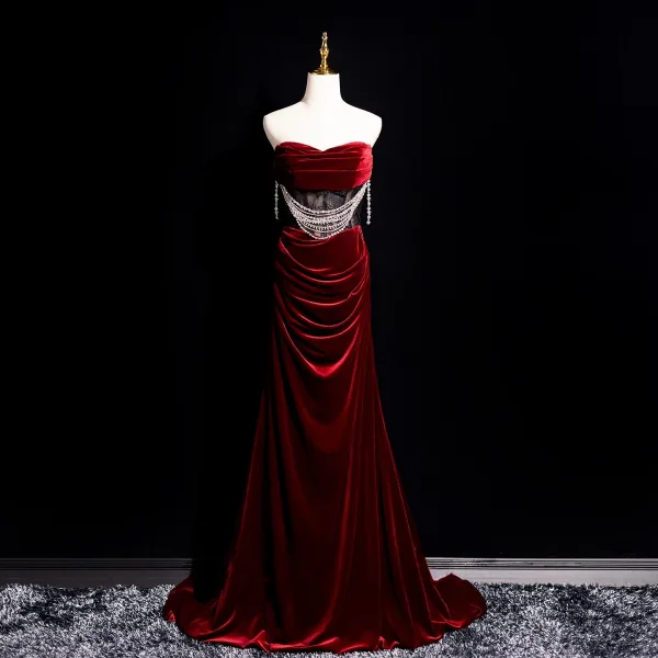 Classy Burgundy Rhinestone Velvet Evening Dresses 2025 Trumpet / Mermaid Off-The-Shoulder Short Sleeve Backless Sweep Train Evening Party Formal Dresses