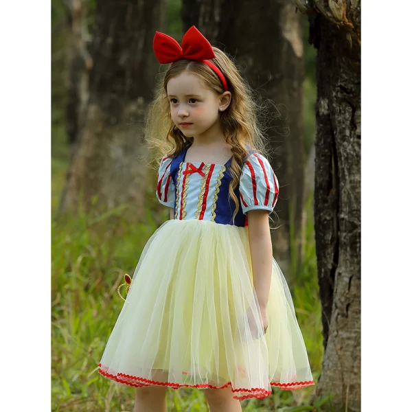 Chic / Beautiful Snow white Daffodil Birthday Flower Girl Dresses 2023 A-Line / Princess Square Neckline Bow Short Sleeve Backless Tea-length Flower Girl Dresses