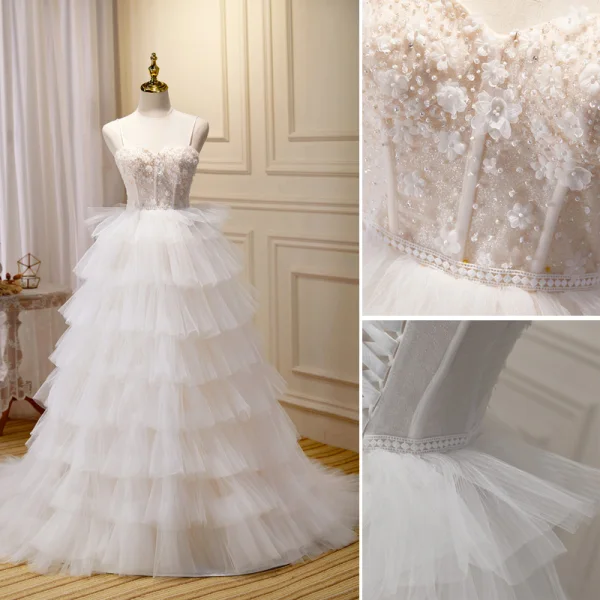 Charmant Blanche Perlage Perle Appliques Volants en Cascade Robe De Soirée 2023 Princesse Bretelles Spaghetti Sans Manches Dos Nu Train De Balayage Soirée Robe De Ceremonie