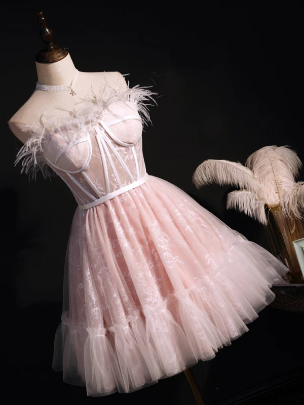Sexy Rougissant Rose Anniversaire Courte Robe De Fête 2022 Princesse Bustier Plumes Sans Manches Dos Nu Ceinture Robe De Ceremonie