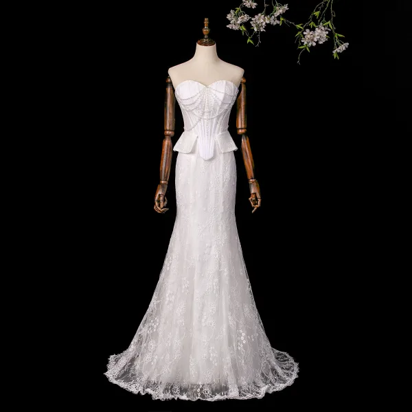 Vintage / Retro High-end White Pearl Lace Flower Wedding Dresses 2026 Trumpet / Mermaid Strapless Sleeveless Backless Sweep Train Wedding