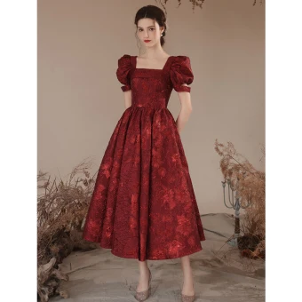 Chic Belle Bordeaux Robe De Bal 2023 Princesse Encolure Carrée Gonflée Manches Courtes Dos Nu Longue Promo Robe De Ceremonie