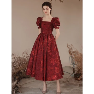 Chic Belle Bordeaux Robe De Bal 2023 Princesse Encolure Carrée Gonflée Manches Courtes Dos Nu Longue Promo Robe De Ceremonie