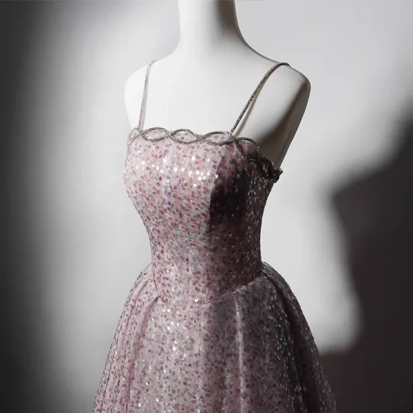 Glitzernden Rosa Perlenstickerei Pailletten Ballkleider 2023 A Linie Spaghettiträger Ärmellos Rückenfreies Lange Ball Festliche Kleider