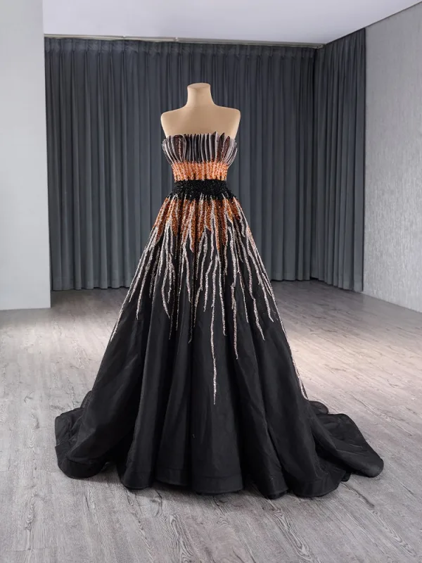 Luxus / Herrlich Schwarz Handgefertigt Perlenstickerei Pailletten Ballkleider 2024 A Linie Bandeau Ärmellos Rückenfreies Sweep / Pinsel Zug Ball Festliche Kleider