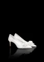 Elegant White Satin Appliques Rhinestone Wedding Shoes 2024 8 cm Stiletto Heels Pointed Toe Wedding Pumps High Heels