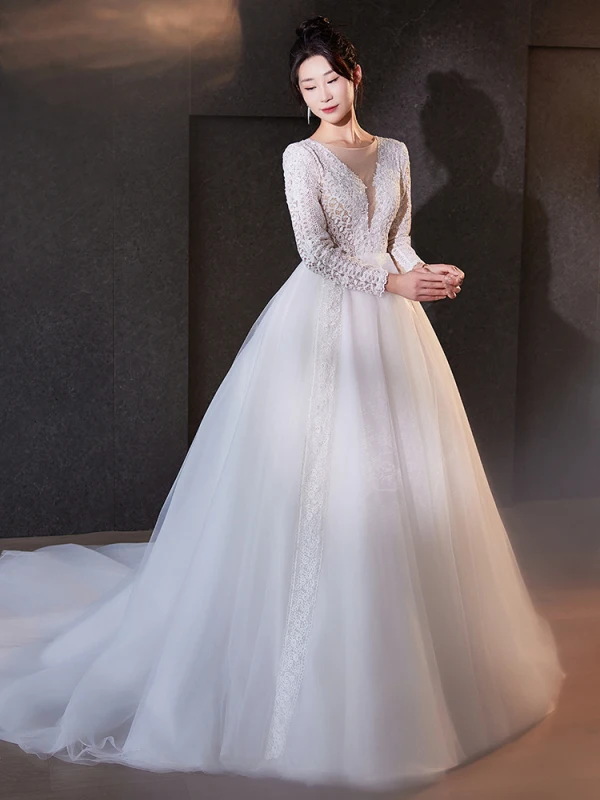 Elegant White Lace Flower Wedding Dresses 2024 A-Line / Princess Deep V-Neck Long Sleeve Backless Floor-Length / Long Wedding