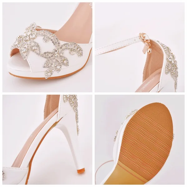 Charmant Weiß Strass Brautschuhe 2022 Knöchelriemen 10 cm Stilettos Peeptoes Hochzeit Hochhackige