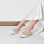 Elegante Weiß Perle Strass Brautschuhe 2022 Satin 10 cm Stilettos Spitzschuh Hochzeit Pumps Hochhackige