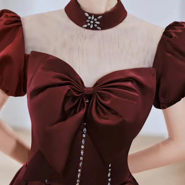Fashion Burgundy Bow Satin Rhinestone Evening Dresses 2022 A-Line / Princess High Neck Puffy Short Sleeve Floor-Length / Long Evening Party Formal Dresses