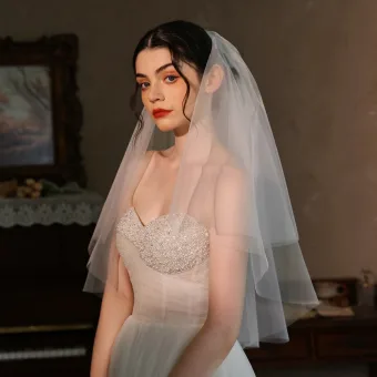 Eenvoudige Elegante Witte Tule Bruidssluier 2025