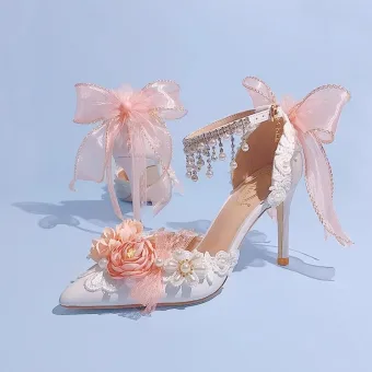 Lovely White Appliques Bow Wedding Shoes 2023 Pearl Rhinestone Ankle Strap 9 Cm Stiletto Heels Pointed Toe Wedding Sandals High Heels