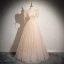 Élégant Champagne Paillettes Robe De Bal 2024 Robe Boule Encolure Carrée Manches Courtes Dos Nu Longue Promo Robe De Ceremonie