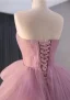 Mote Rødmende Rosa Gripende Ruffles Ballkjoler 2024 Ballkjole Kjæreste Uten Ermer Ryggløse Feie Tog Ball Formelle Kjoler