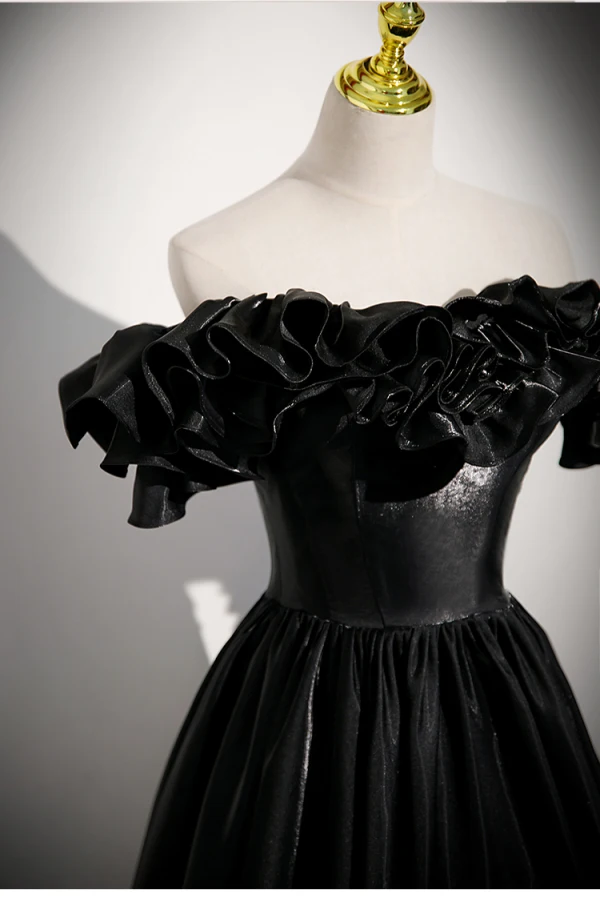 Elegant Black Prom Dresses 2023 A-Line / Princess Ruffle Off-The-Shoulder Short Sleeve Backless Floor-Length / Long Prom Formal Dresses Elegant Black Prom Dresses 2023 A-Line / Princess Ruffle Off-The-Shoulder Short Sleeve Backless Floor-Length / Long Prom Formal Dresses