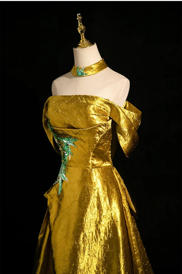 Unique Gold Spitze Blumen Satin Ballkleider 2024 A Linie Off Shoulder Kurze Ärmel Rückenfreies Sweep / Pinsel Zug Ball Festliche Kleider