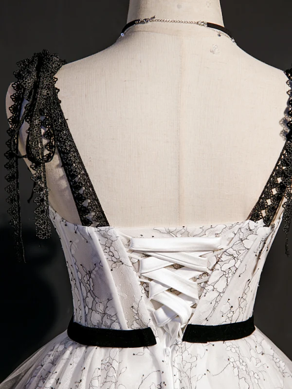 Sexy Blanche Anniversaire Robe De Fête 2022 Princesse Bretelles Spaghetti Sans Manches Dos Nu Noeud Ceinture Longue Robe De Ceremonie