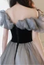 Élégant Gris Robe De Bal 2024 Princesse Volants De l'épaule Manches Courtes Dos Nu Train De Balayage Promo Robe De Ceremonie