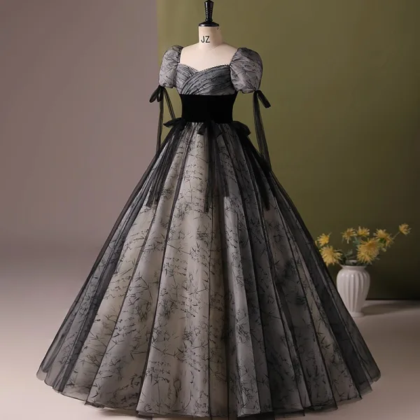 Elegant Black Printing Prom Dresses 2024 Ball Gown Square Neckline Short Sleeve Backless Floor-Length / Long Prom Formal Dresses