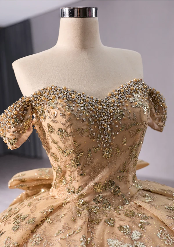Luxury / Gorgeous Gold Handmade  Beading Pearl Rhinestone Sequins Prom Dresses 2024 Ball Gown Off-The-Shoulder Short Sleeve Backless Bow Chapel Train Prom