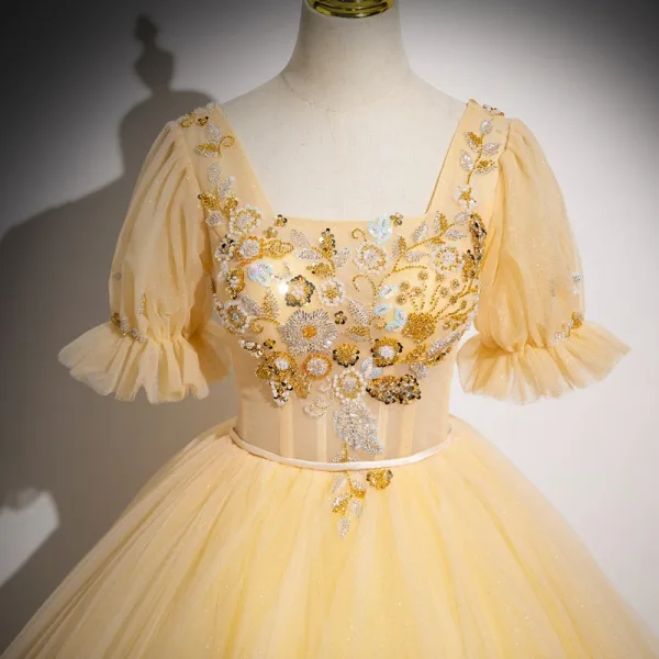 Élégant Champagne Perlage Paillettes Robe De Bal 2024 Robe Boule Encolure Carrée Manches Courtes Dos Nu Longue Promo Robe De Ceremonie