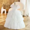 Chic / Beautiful White Beading Star Sequins Cascading Ruffles Flower Girl Dresses 2023 Ball Gown Scoop Neck Puffy Short Sleeve Floor-Length / Long Prom Flower Girl Dresses