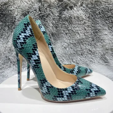 Ovanlig Limegrön Gatukläder Snakeskin Trycket Pumps 2023 12 Cm Stilettklackar Spetsiga Pumps Högklackade