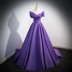 Élégant Grape Robe De Bal 2024 Robe Boule De L Épaule Manches Courtes Dos Nu Train De Balayage Promo Robe De Ceremonie