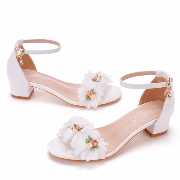 Uroczy Białe Aplikacje Buty Ślubne 2023 Z Paskiem 4 cm Niski Obcas Grubym Obcasie Peep Toe Ślub Sandały Wysokie Obcasy